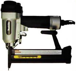 Makita ® AT638