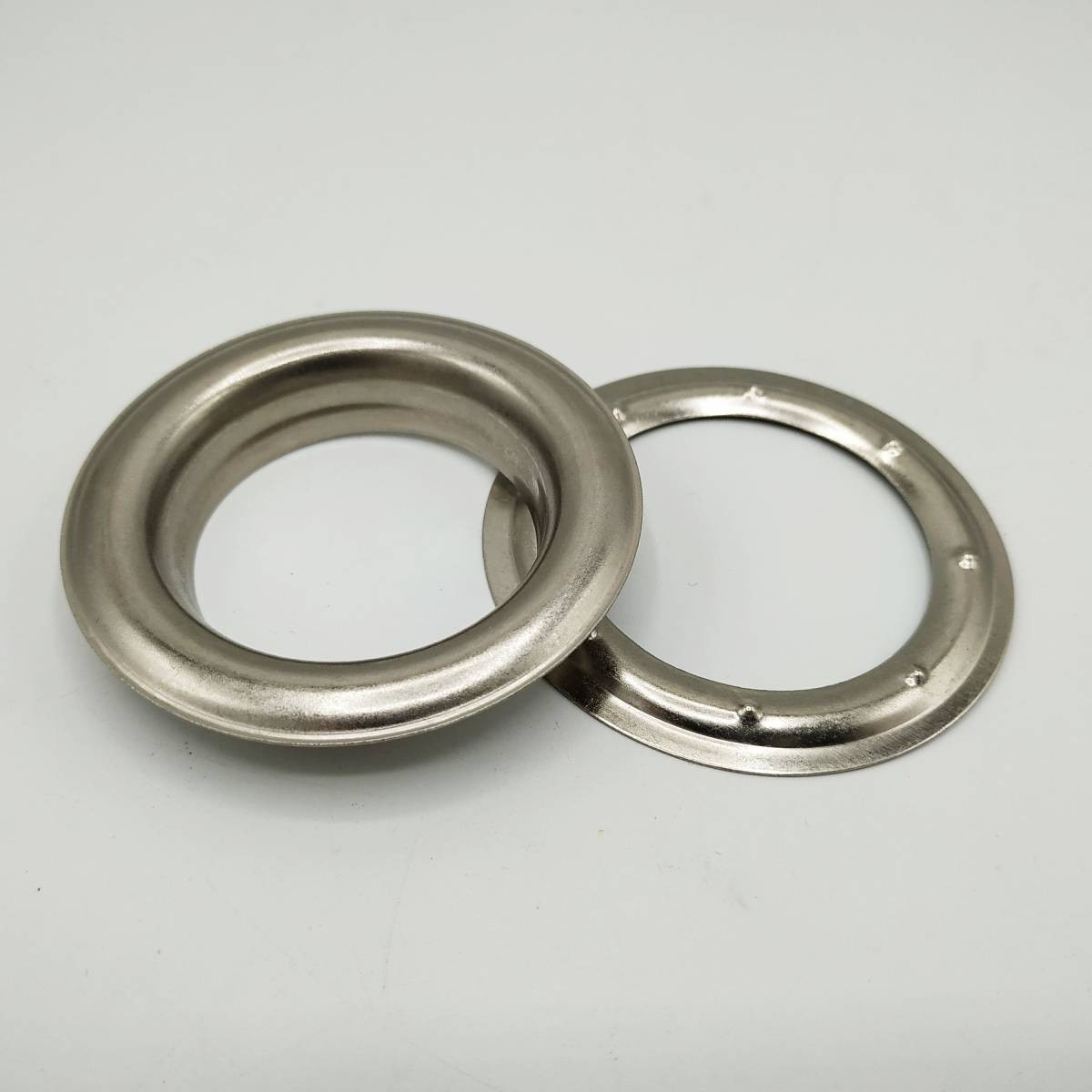 Oeillets Nickel mat Ø 40mm