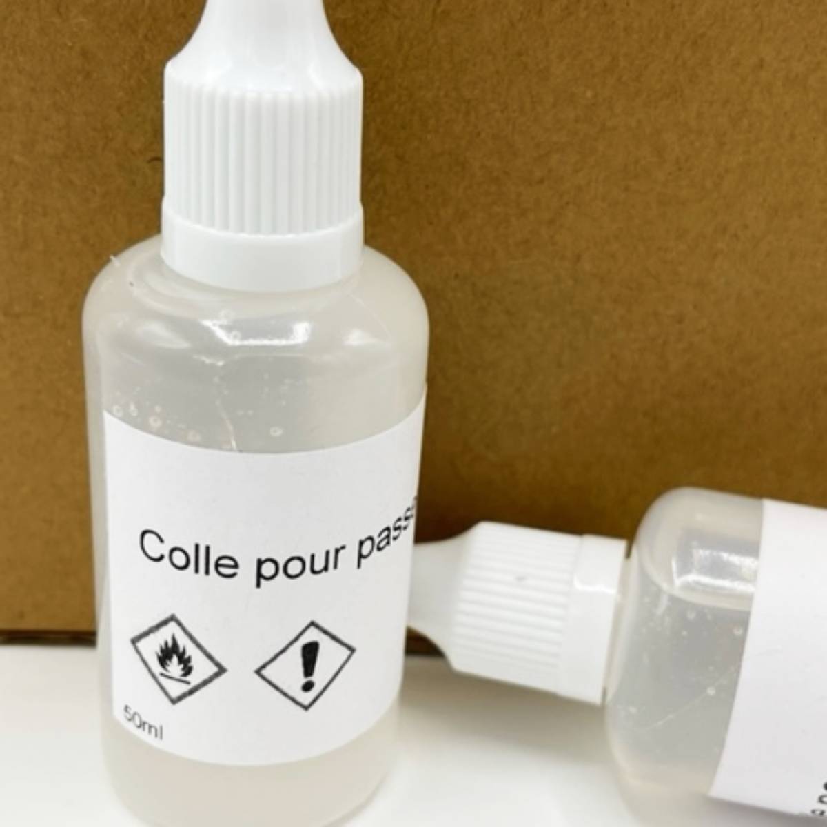 Colle pour passementerie - 50ml - Materiel de décoration et